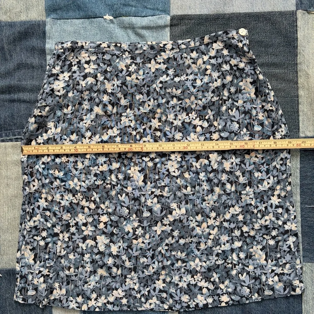 j. crew ditsy floral mini skirt blue size 6